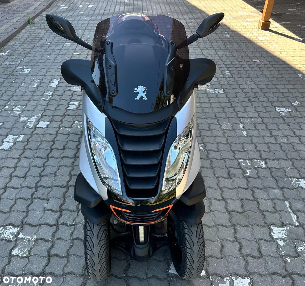 Peugeot Metropolis - 10