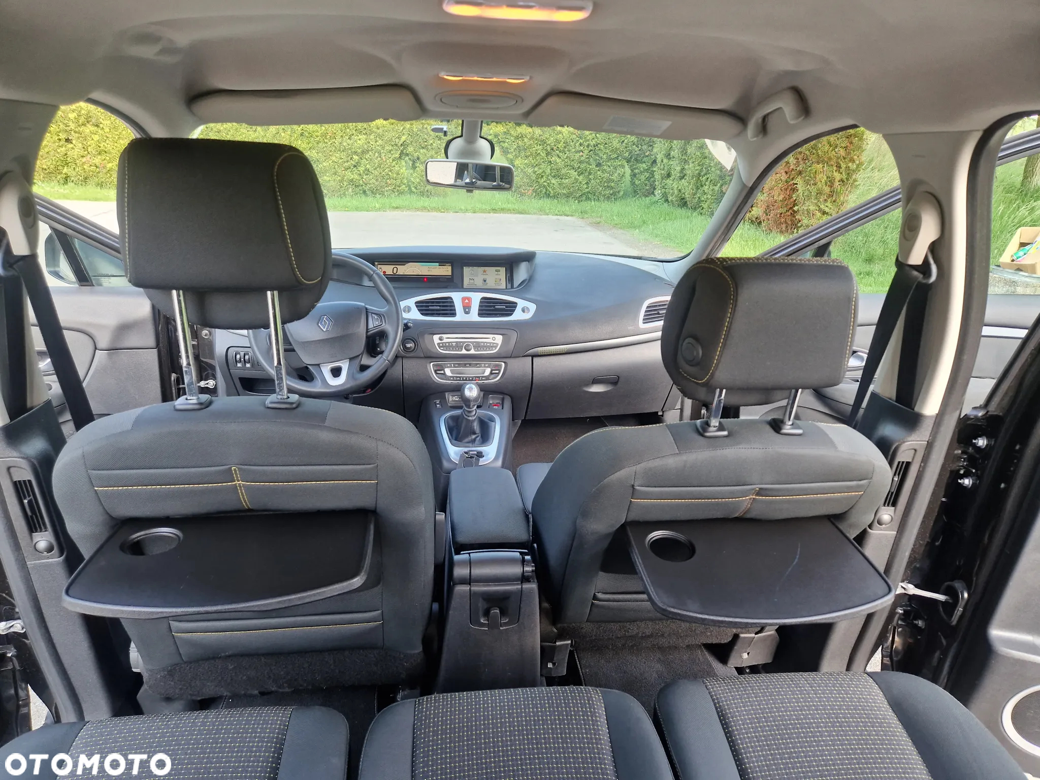 Renault Scenic 1.4 16V TCE Expression - 26