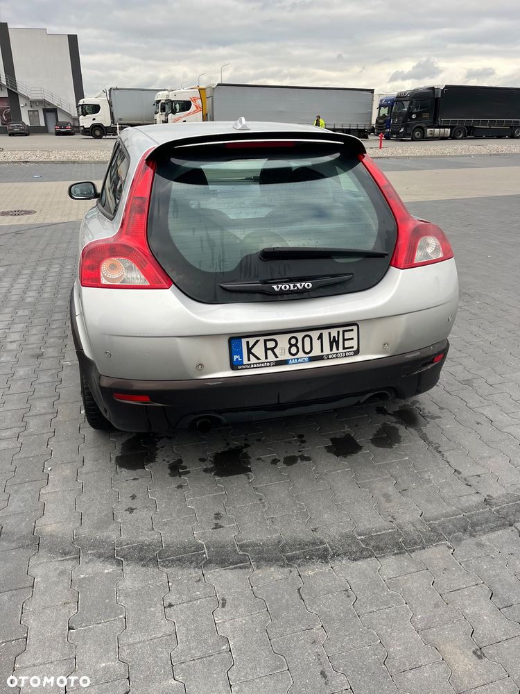Volvo C30 2.0D Momentum - 3