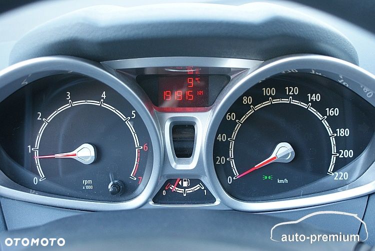 Ford Fiesta 1.25 Titanium - 10