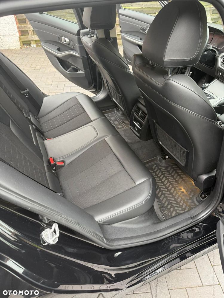 BMW Seria 3 - 8
