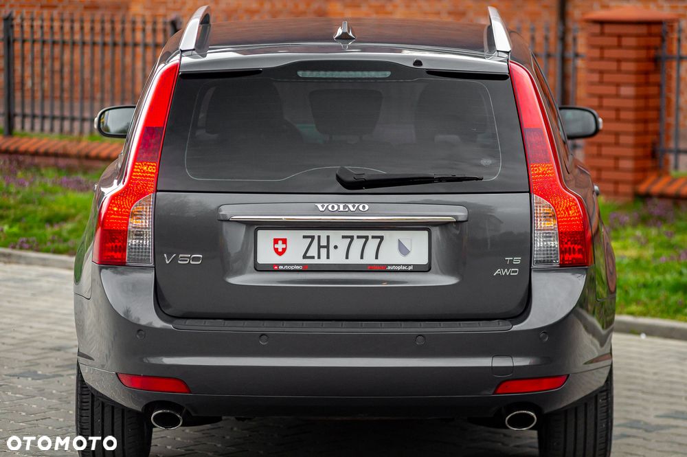 Volvo V50 T5 AWD Summum - 13