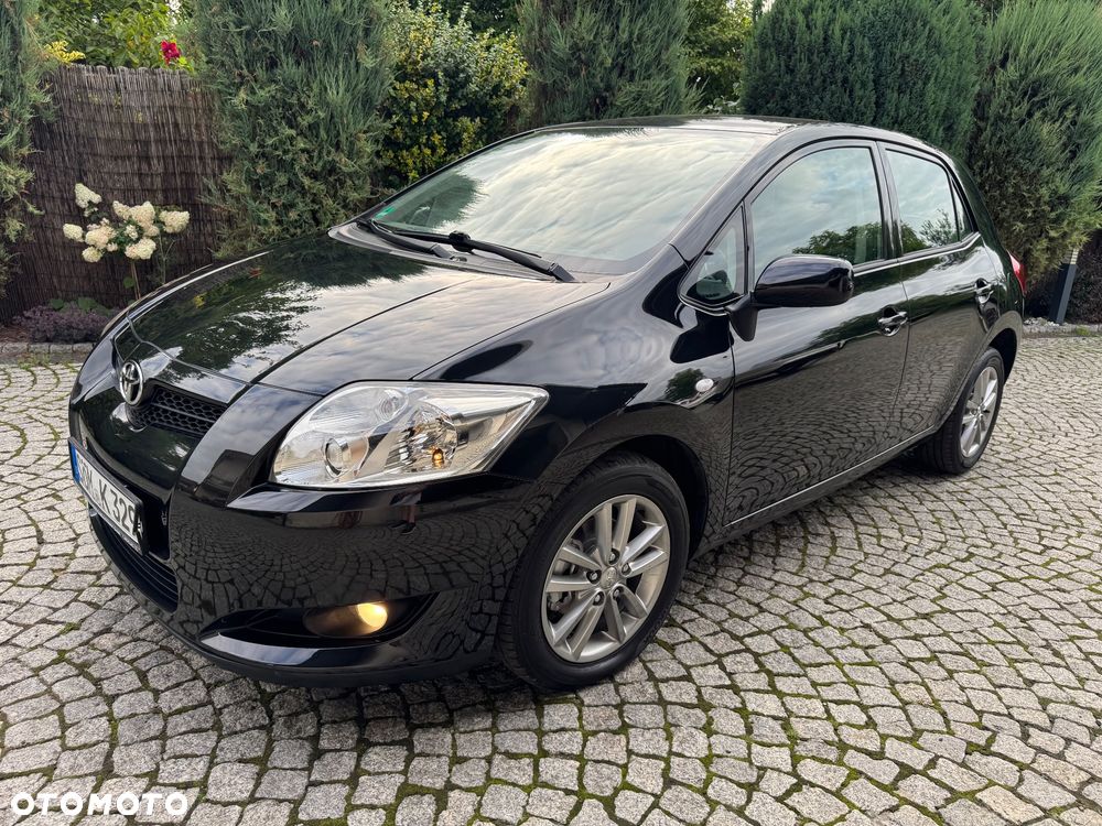 Toyota Auris 1.6 Executive - 17