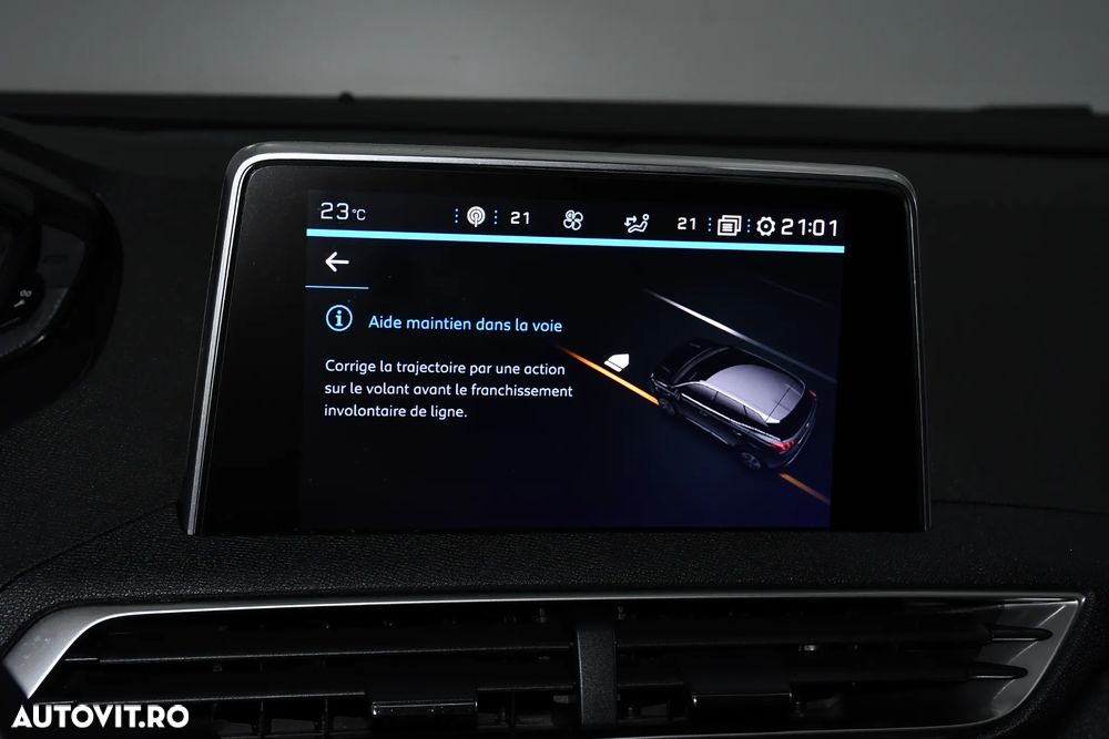 Peugeot 3008 1.2 PureTech 130 EAT8 Allure Pack - 19