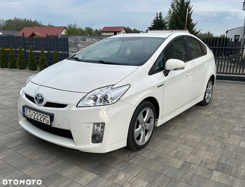Toyota Prius - 1