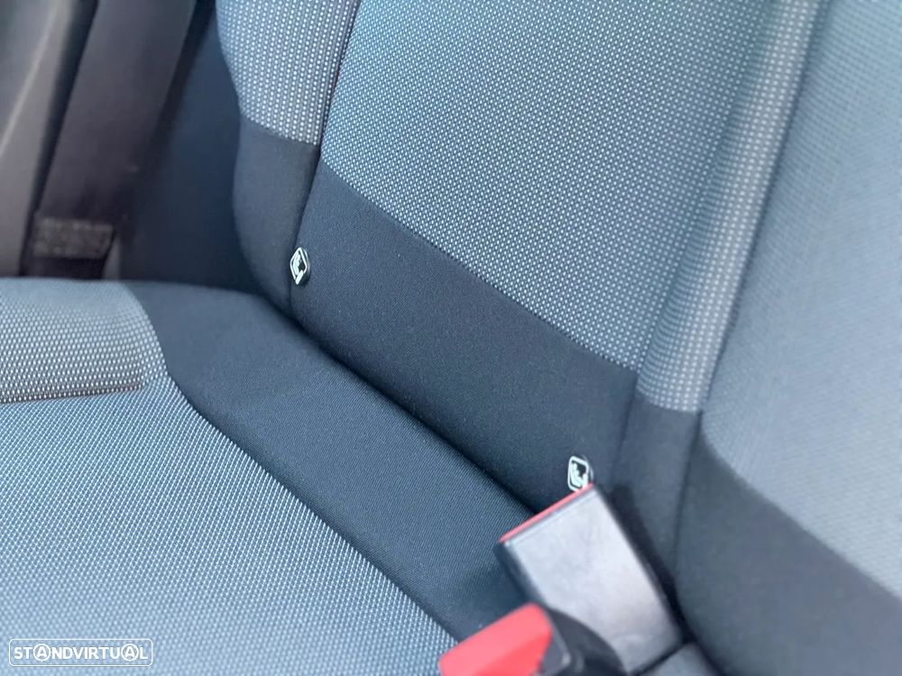 Citroën C3 1.2 PureTech Feel - 26