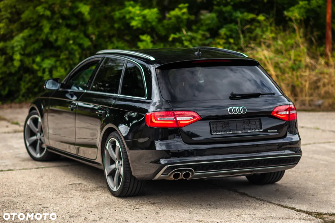 Audi A4 Avant 2.0 TDI DPF quattro S line Sportpaket - 13