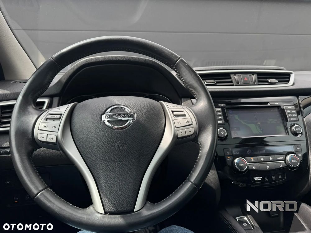 Nissan Qashqai 1.2 DIG-T Tekna EU6 - 12