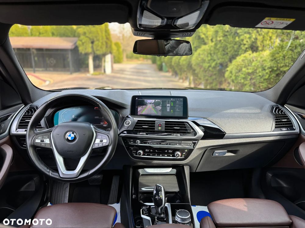 BMW X3 sDrive18d xLine sport - 21