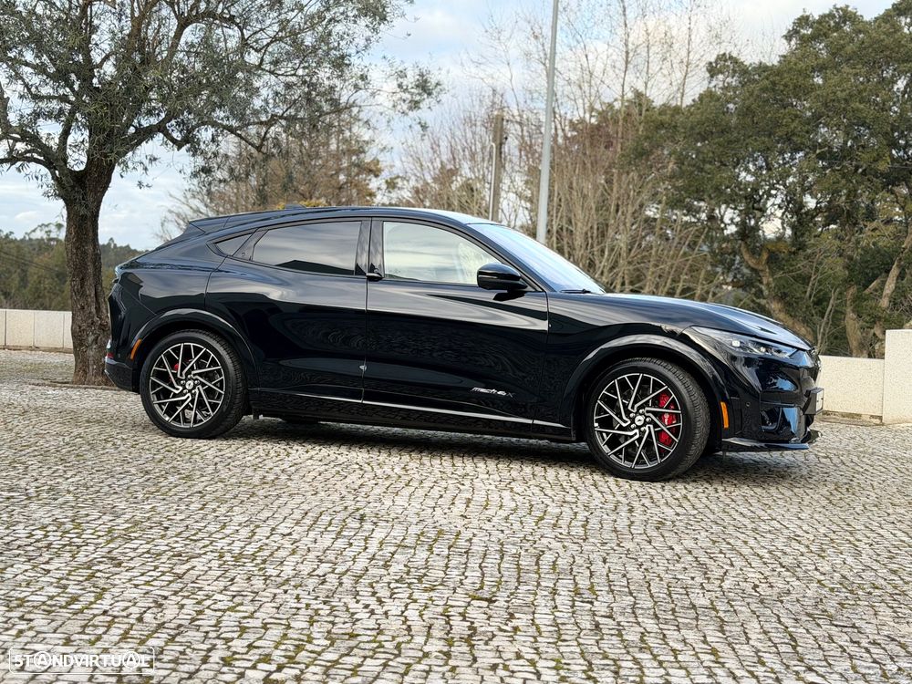 Ford Mustang Mach-E 98.7 kWh GT AWD - 9