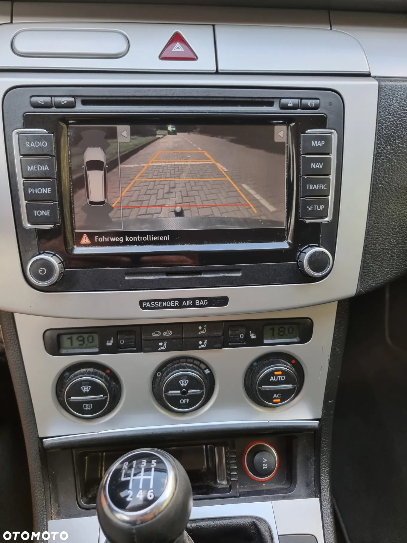 Volkswagen Passat - 8