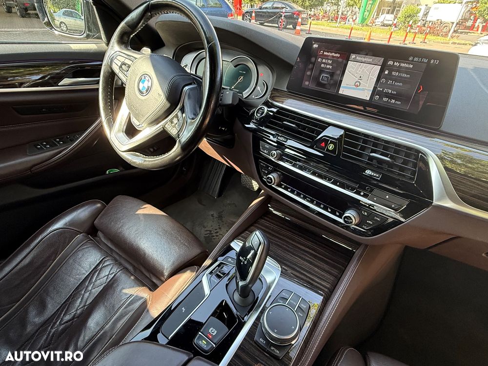 BMW Seria 5 530d xDrive Aut. Luxury Line - 15