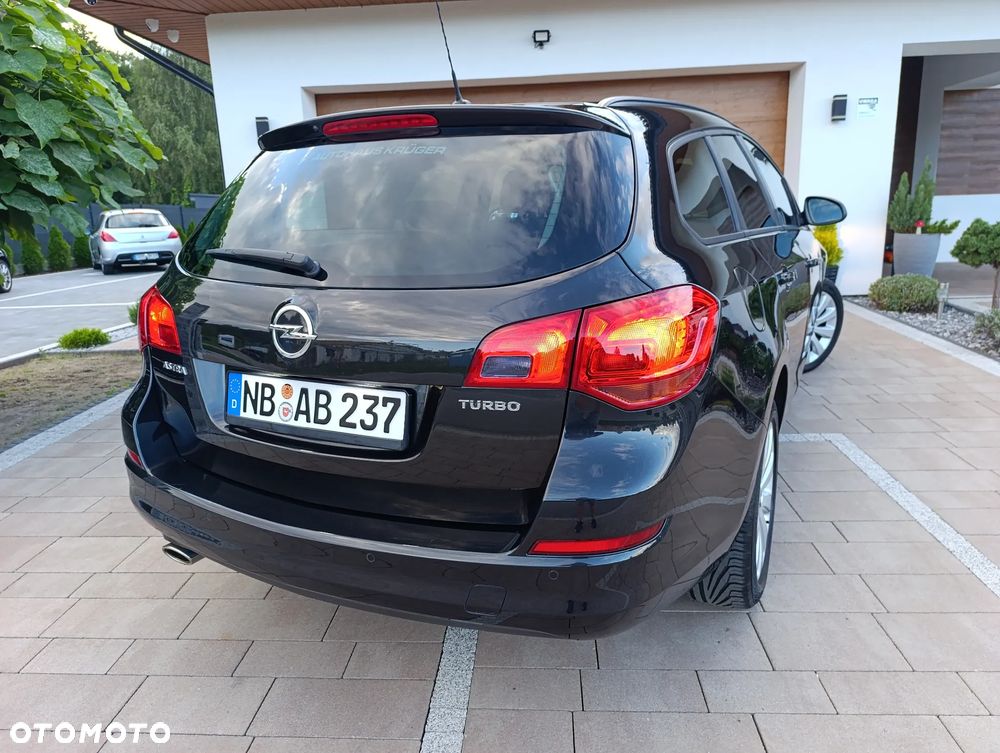 Opel Astra - 11