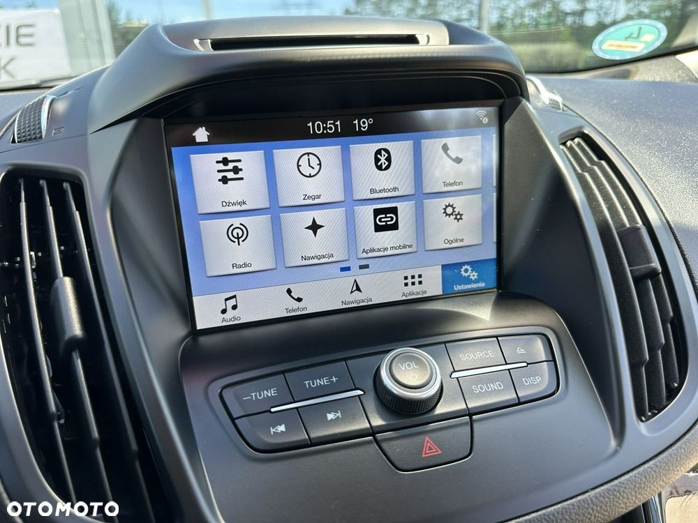 Ford Kuga 1.5 EcoBoost 2x4 Titanium - 27