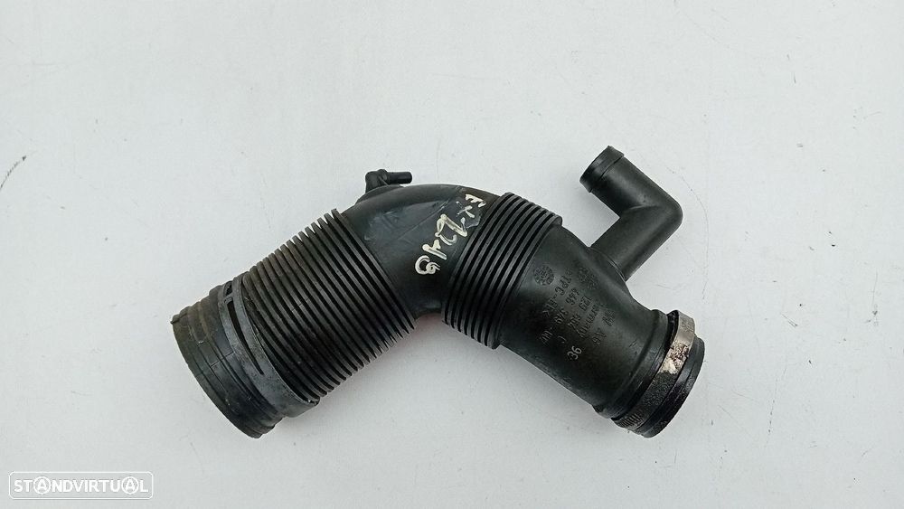 Tubo do intercooler AUDI A1 Sportback (8XA, 8XF) - 1