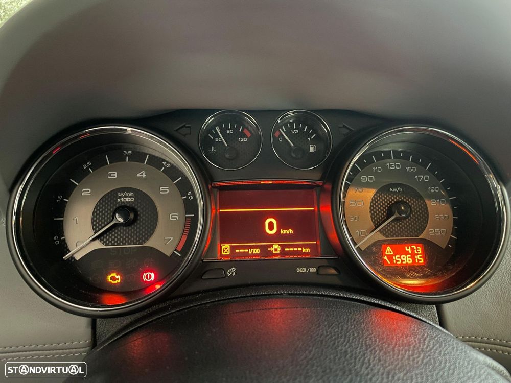 Peugeot RCZ 1.6 200 THP - 9