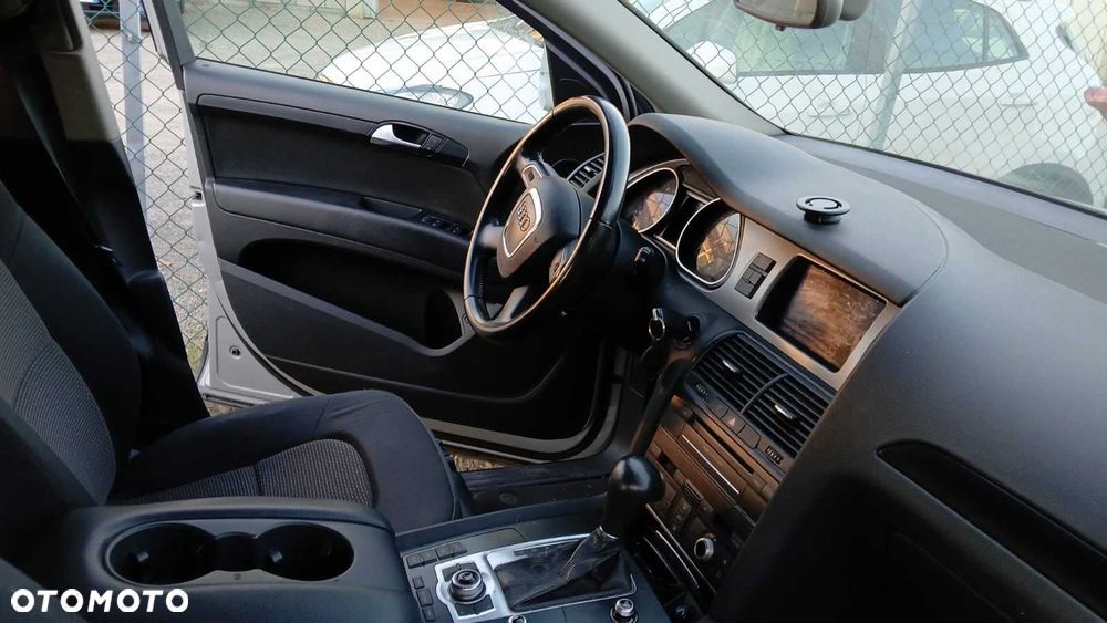 Audi Q7 - 3