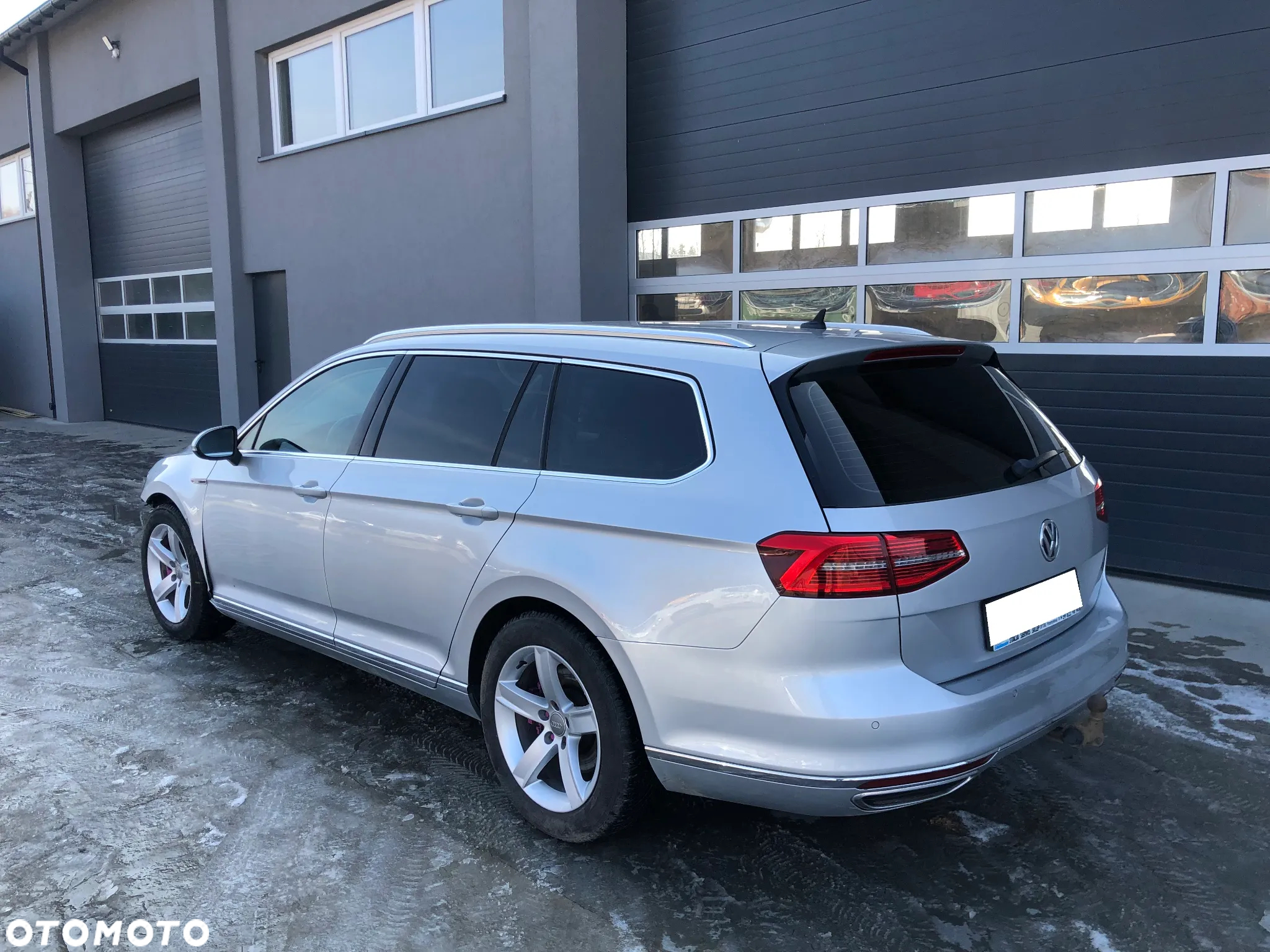 Volkswagen Passat Variant 2.0 TDI SCR 4Motion DSG Highline - 6