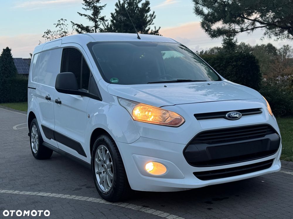 Ford Transit Connect - 28
