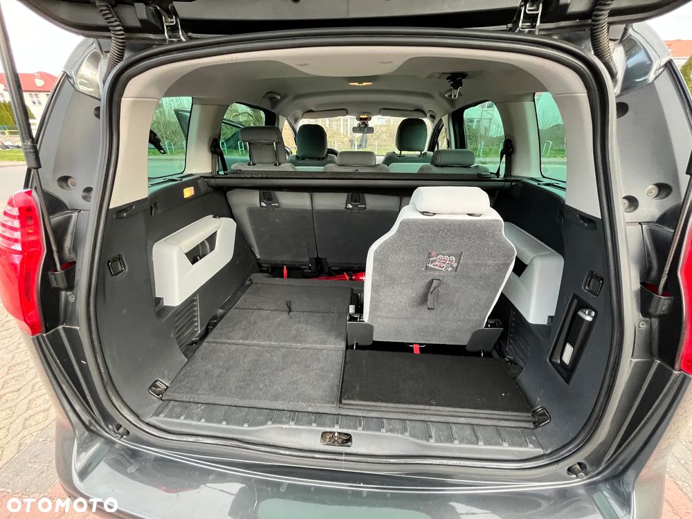 Peugeot 5008 1.6 HDi Active 7os - 12