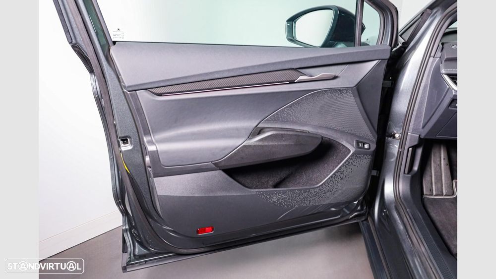 Skoda Enyaq 60 Sportline - 9