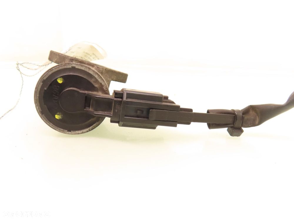 SILNICZEK KROKOWY VOLVO S40 I 1.8 8670419 - 5