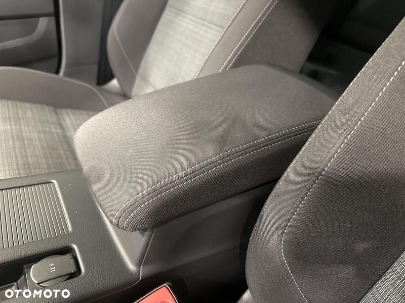 Volkswagen Passat 2.0 TSI Business DSG - 20