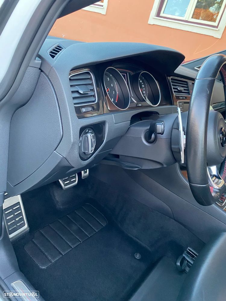 VW Golf 2.0 GTi DSG Edition 30 - 25