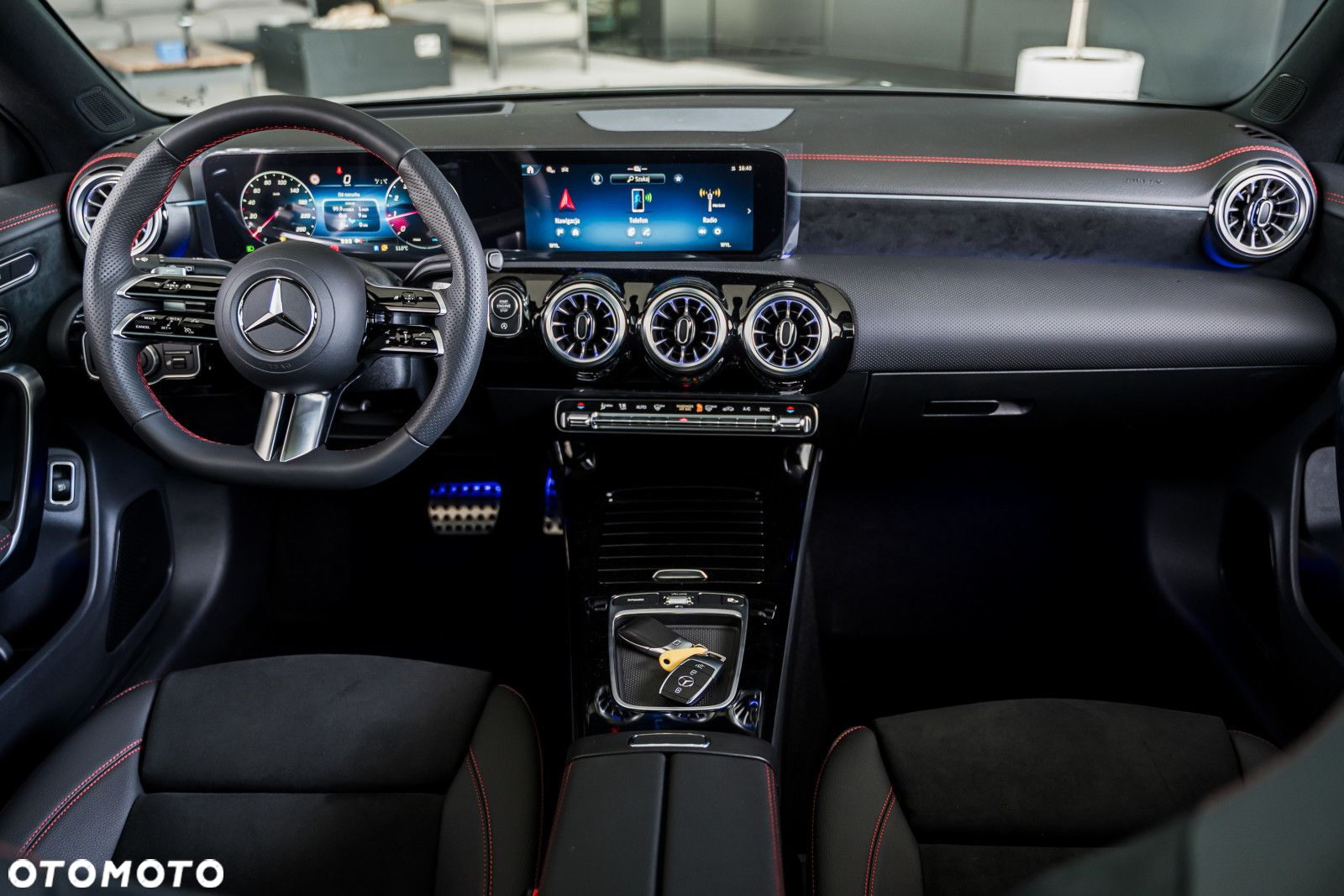 Mercedes-Benz CLA - 18