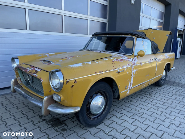 Lancia Inny