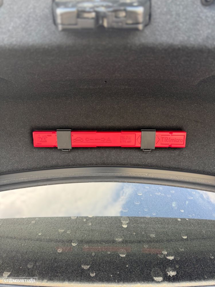 BMW 320 d Auto - 23