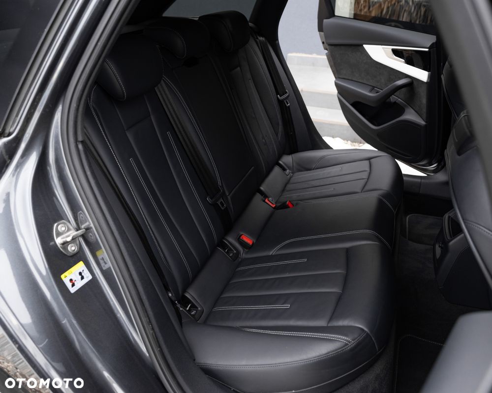 Audi A4 Avant 40 TDI S tronic S line - 22