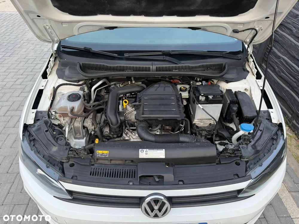 Volkswagen Polo 1.0 TSI Blue Motion - 22