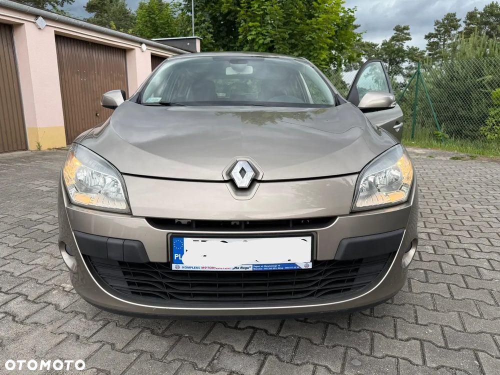 Renault Megane 1.6 16V Dynamique Euro5 - 3