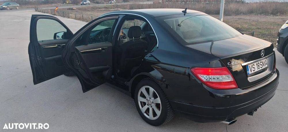 Mercedes-Benz C 220 CDI DPF Elegance - 10