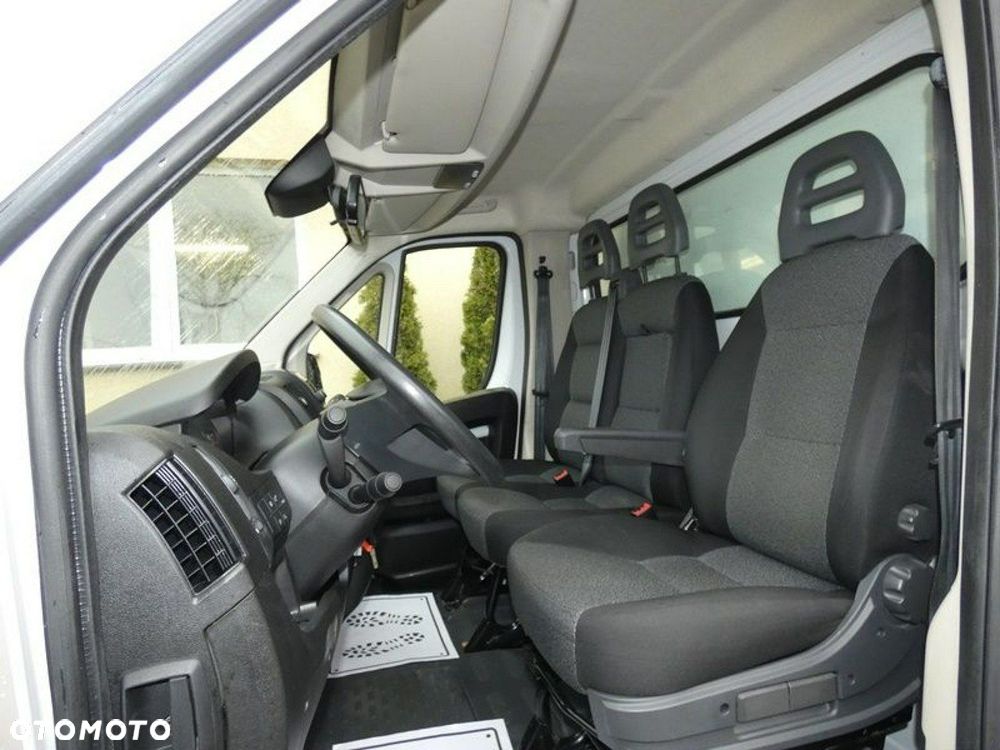 Fiat Ducato kontener + winda, klimatronik - 8