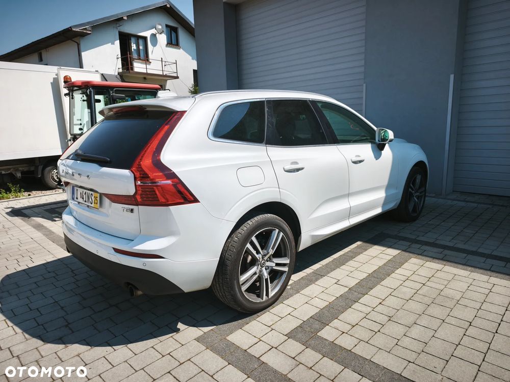 Volvo XC 90 T5 AWD Geartronic Momentum Pro - 4