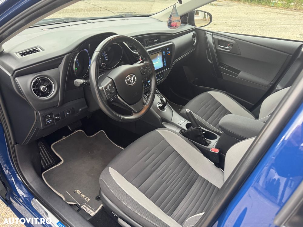 Toyota Auris 1.8 L VVT-i Hybrid Luna - 6