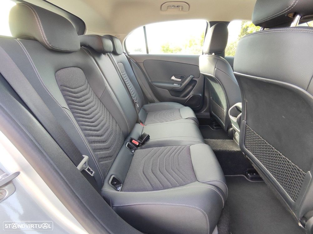 Mercedes-Benz A 200 - 11