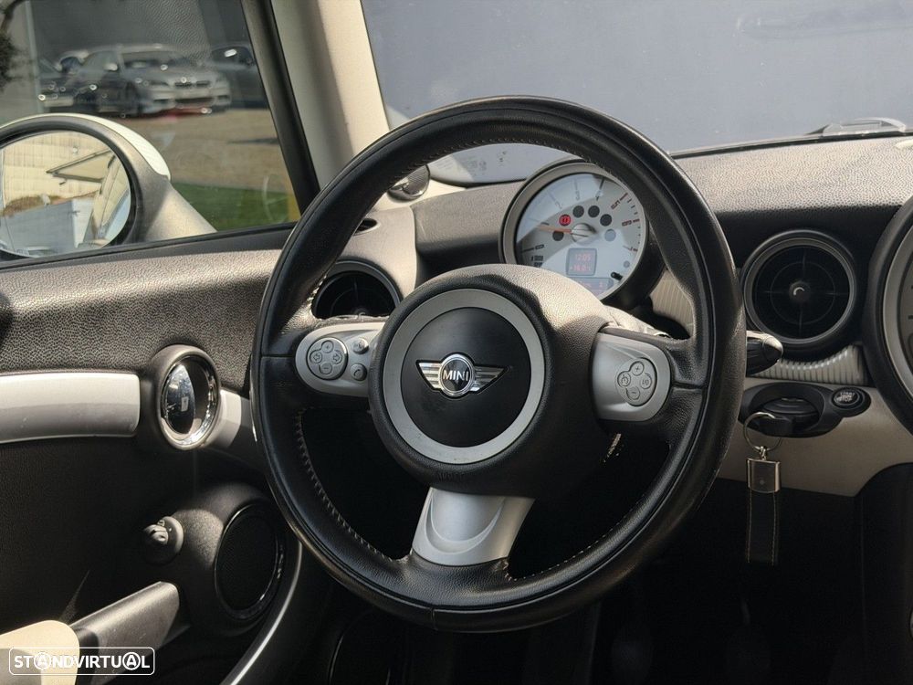 MINI 3 Portas Cooper D 50 Camden - 13