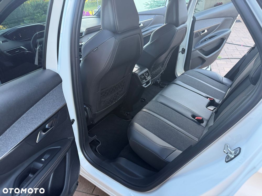 Peugeot 3008 1.5 BlueHDi GT S&S EAT8 - 30
