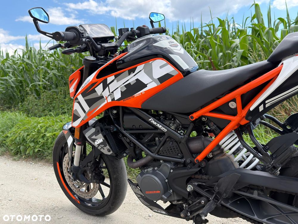 KTM Duke 125 - 14