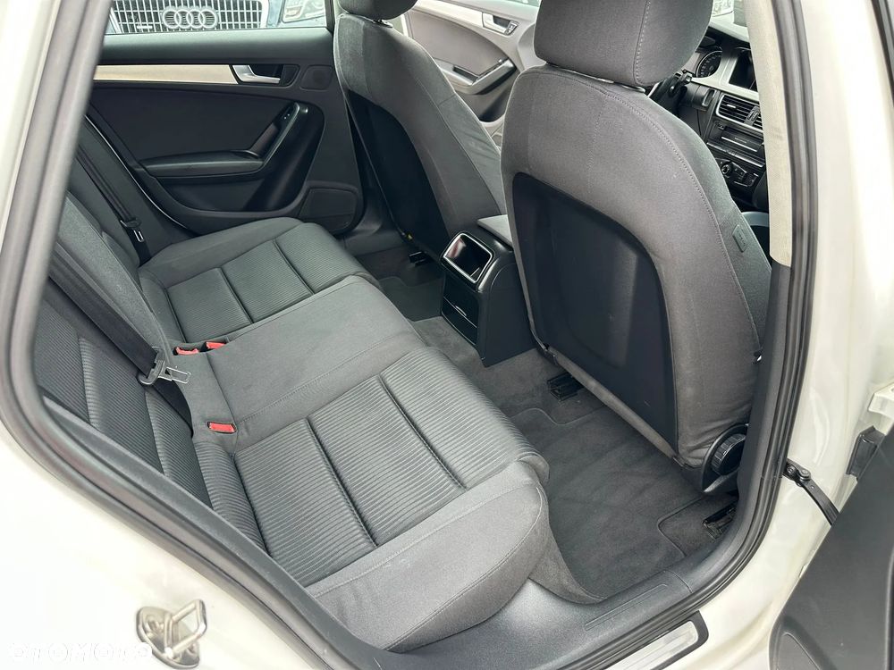 Audi A4 Avant 2.0 TDI - 15