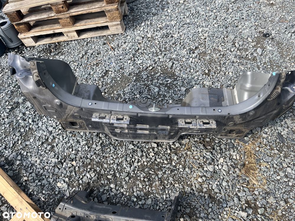 Pas tylny ćwiartka Hyundai I20 II - 2