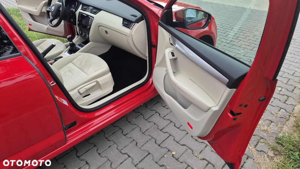 Skoda Octavia 1.6 TDI DPF IMPULS EDITION 4x4 - 17