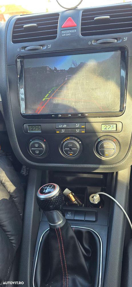 Volkswagen Jetta - 14