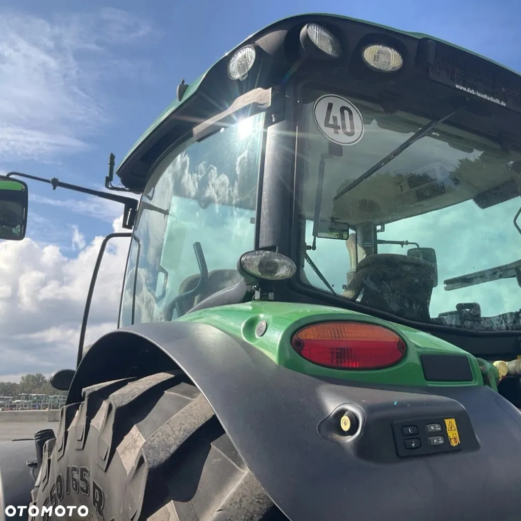 John Deere 6150R - 9