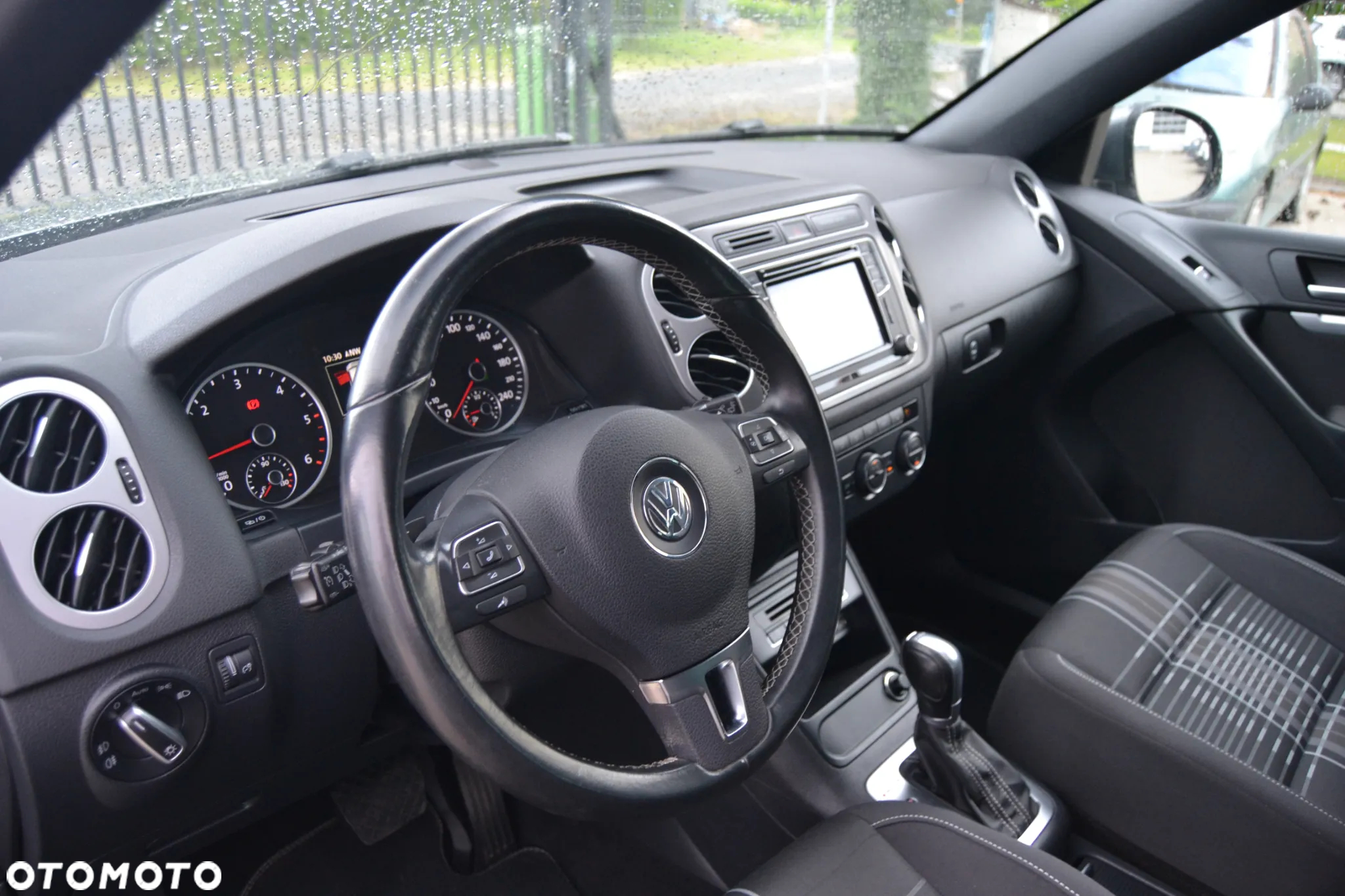 Volkswagen Tiguan 2.0 TDI SCR 4MOTION BlueMotion Technology DSG Lounge Sport & Style - 8