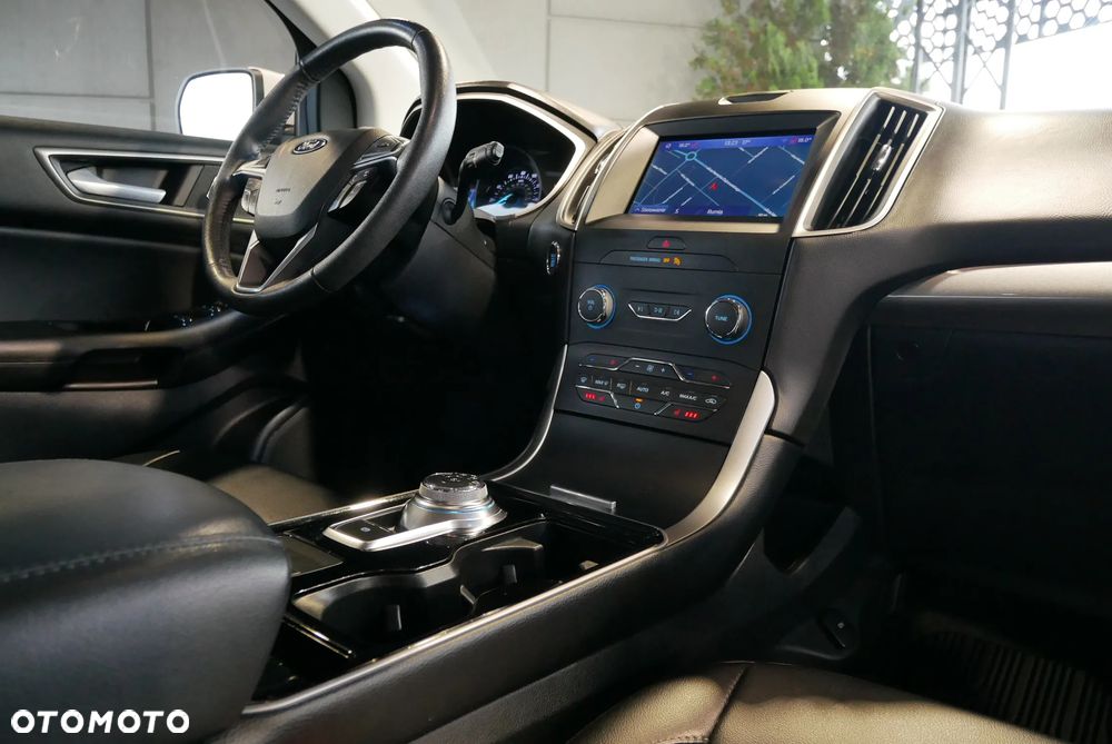 Ford Edge - 30