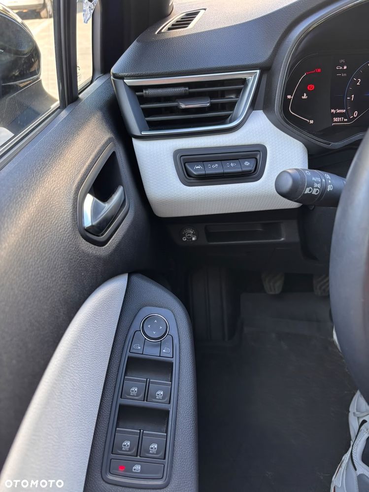 Renault Clio 1.0 TCe Techno - 9
